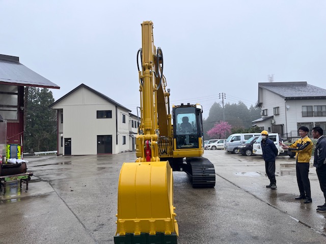 DE370F08-780E-4B33-AFD5-73D781CE7346