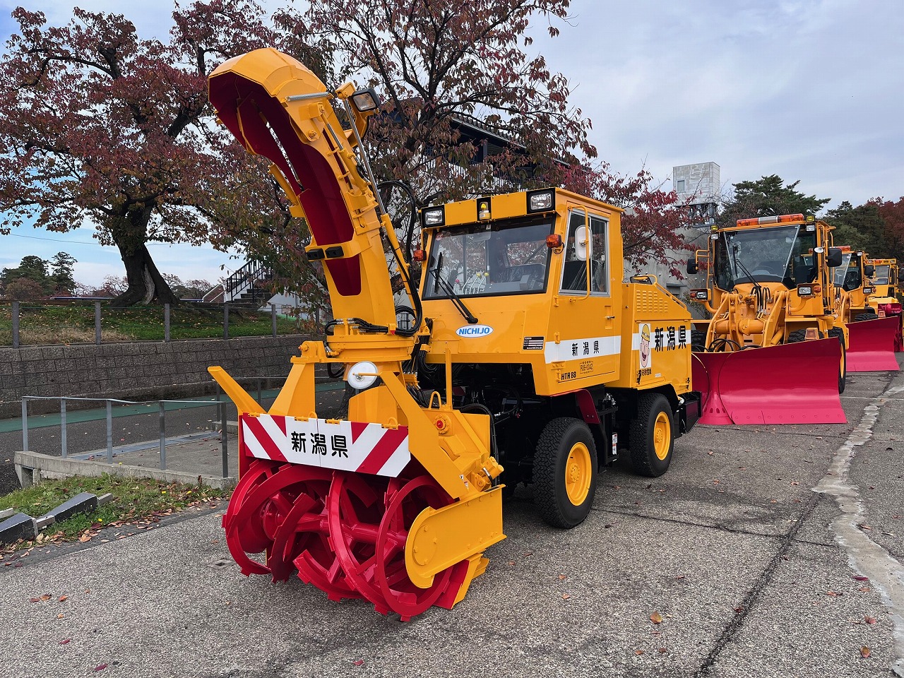 9DE5A99B-90CA-4CDA-BA41-237B2931C224