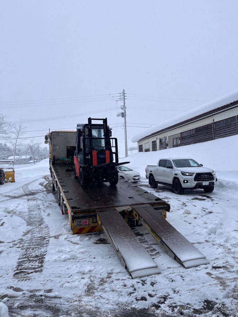 99E8F6B8-1899-4994-9C7F-A0C959DBD33A